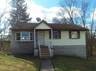 57 Chapel St, Pittston, PA 18640