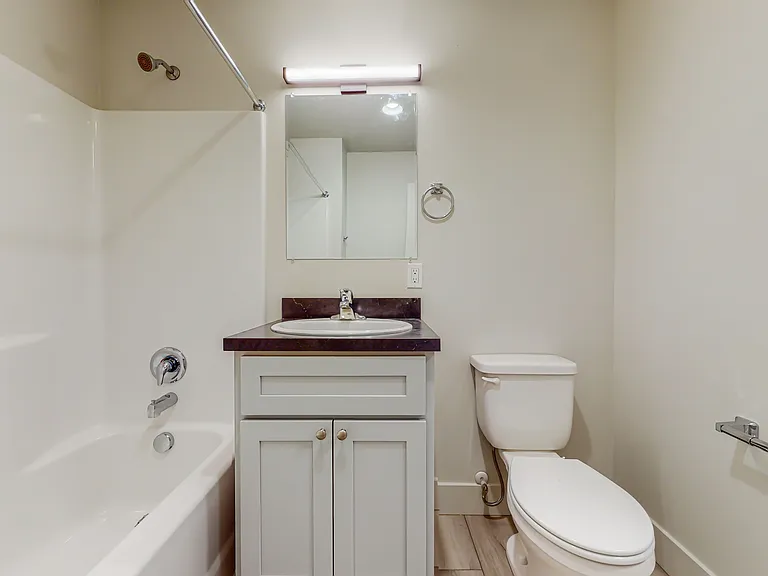 Skyview Lofts — Photo 20