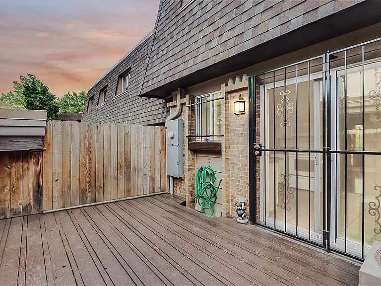 444 Gladiola St — Photo 5