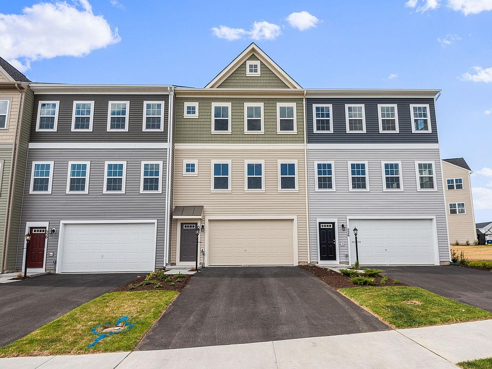 1st image of 528 Parkland Dr