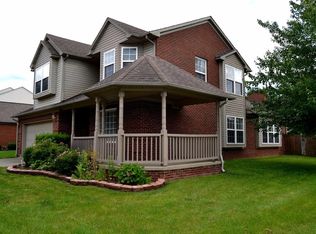 1120 Rolfe Ln, Lexington, KY 40513