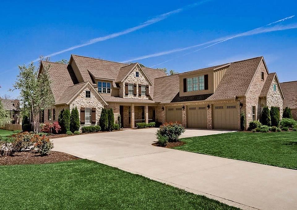 1st image of 631 Tall Oaks Ct