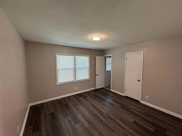3106 Pulaski Pike NW — Photo 13