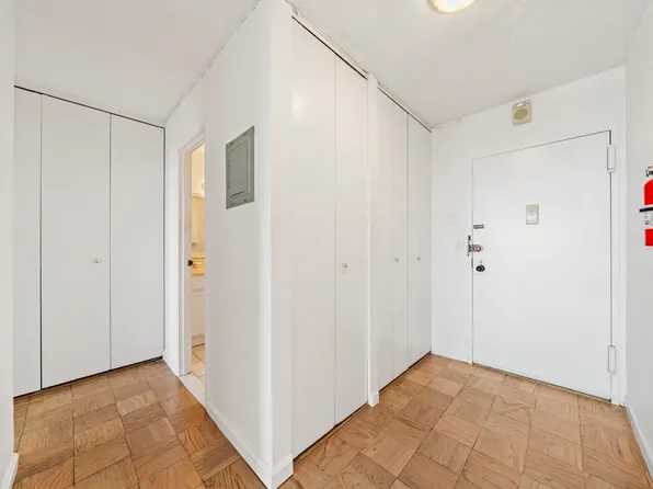 7855 Blvd East image 10 of 25