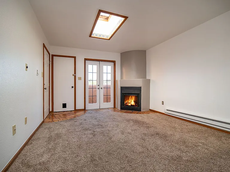 2600 W Zia Rd #L14 — Photo 2