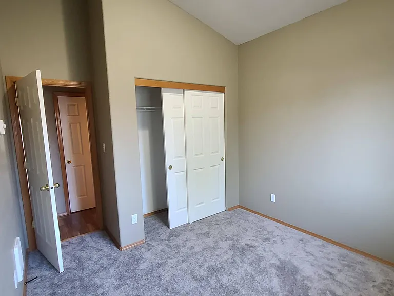 58984 Alexandra Ln — Photo 8