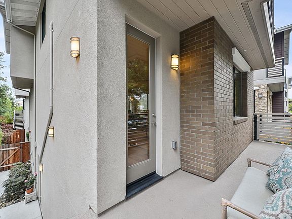 3rd image of 410 Cole Ct