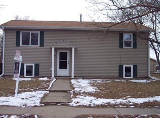 1014 C Ave, Kearney, NE 68847