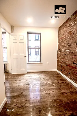 Rented by Jonis Realty | media 15