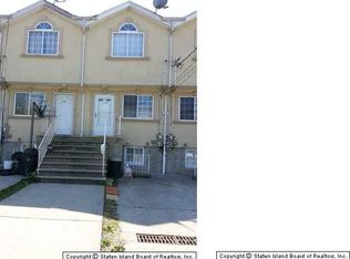 110B112 Broad St, Staten Island, NY 10304