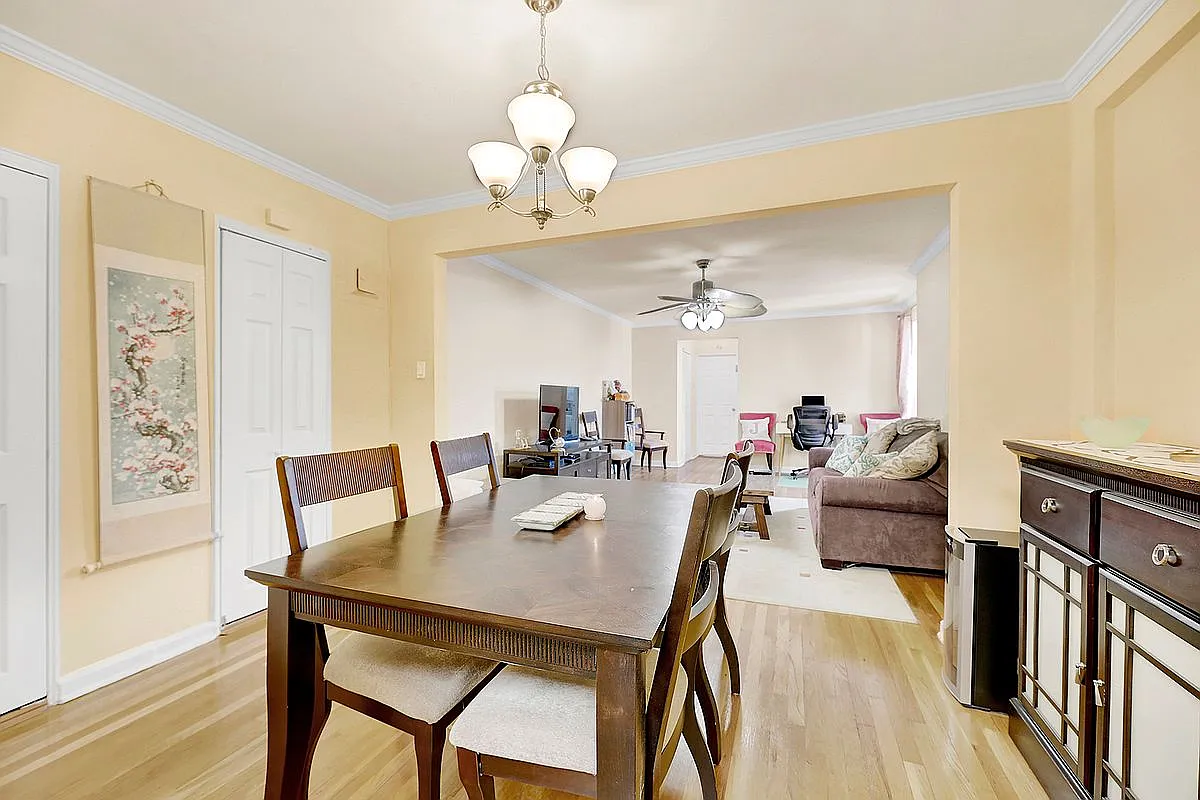 25 Oliver St APT 4A photo 1
