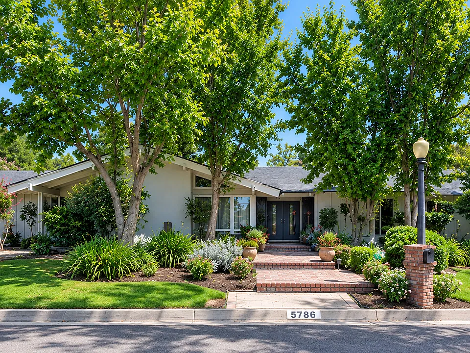 5786 N Woodson Ave