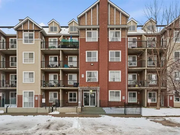 73 S Erin Woods Ct SE #1303, Calgary, AB T2B 3V2
