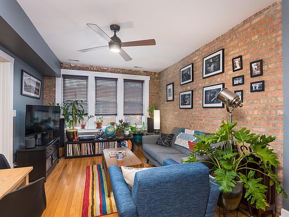 3rd image of 5919 N Paulina St