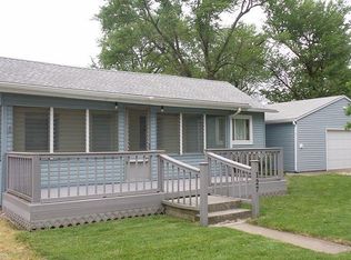 127 W Algonquin Trl, Sandusky, OH 44870