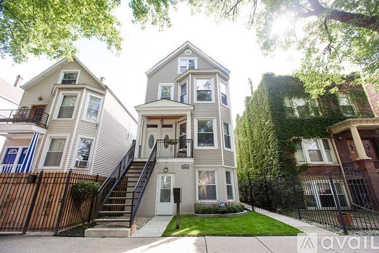 1st image of 3235 N Hamlin Ave #2