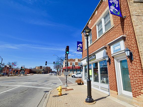 2nd image of 1-3 N Main St #Kls