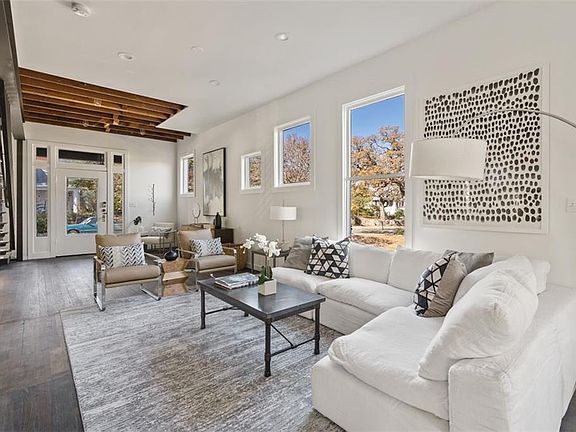 5th image of 701 Highland Ave