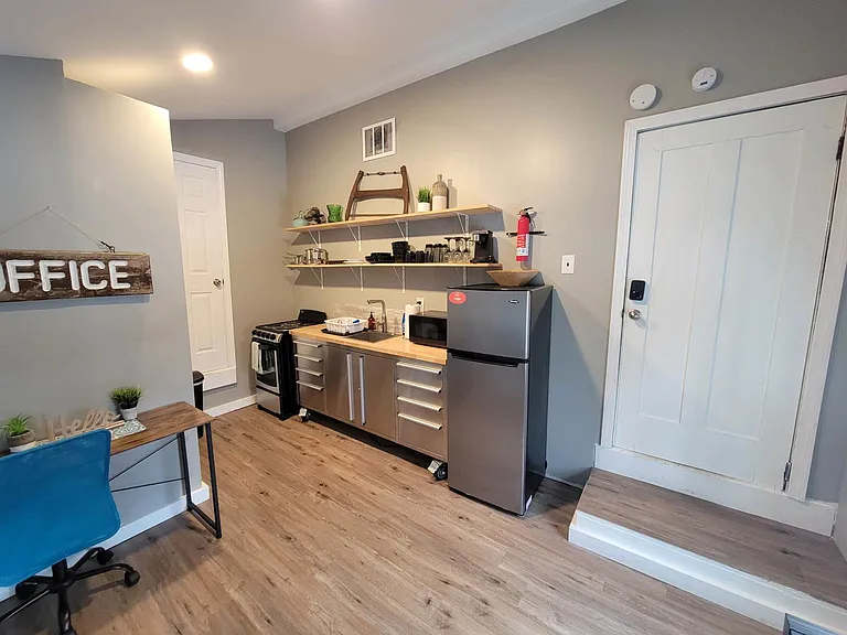 36 Beal St #3 — Photo 6