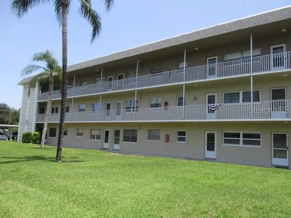 5725 12th Ave N Unit 103D, Saint Petersburg, FL 33710