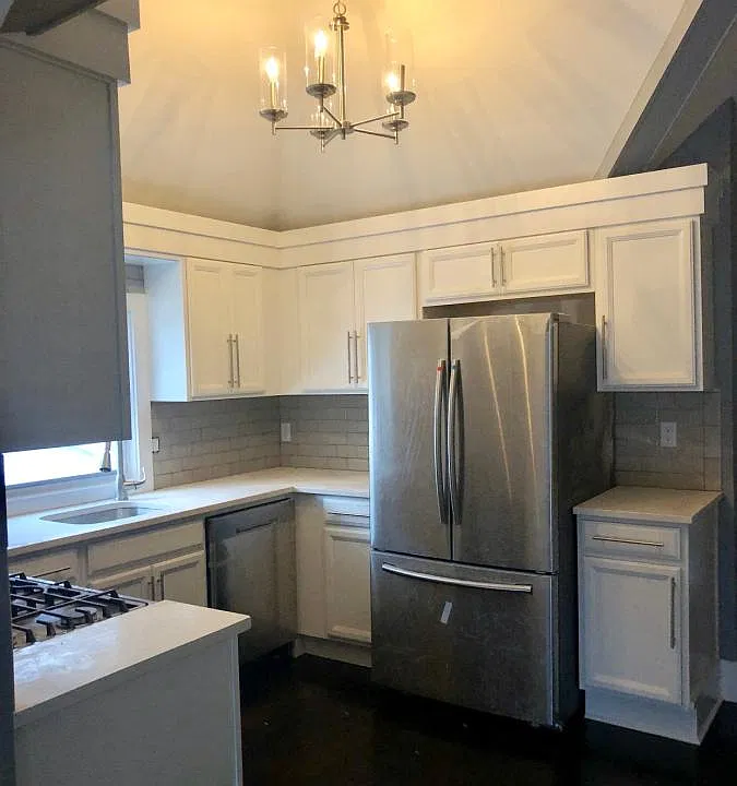 343 Ridgefield Ave #3