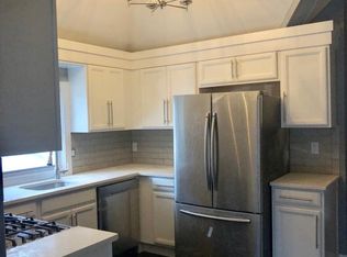 343 Ridgefield Ave #3, Bridgeport, CT 06610