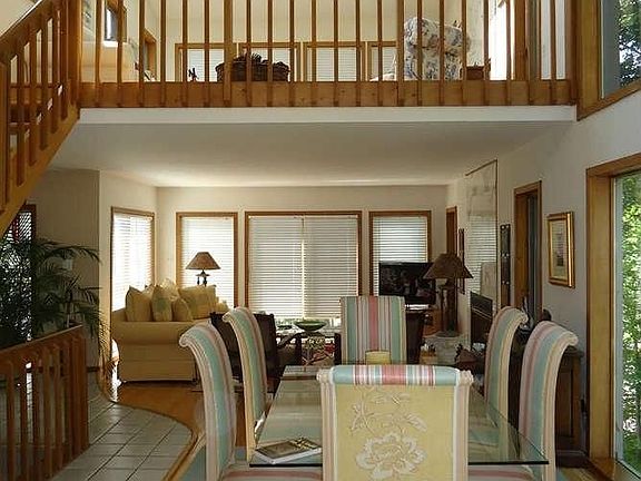 4th image of 6030 River Forest Dr