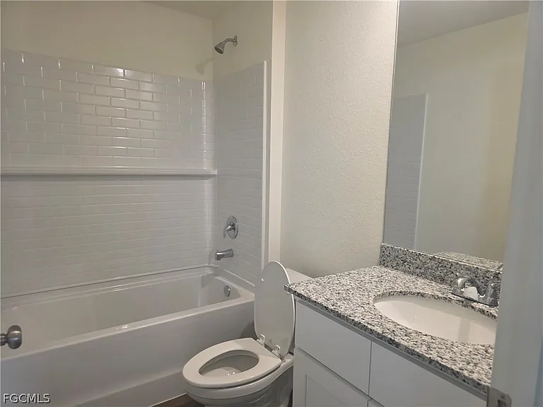 878 Friendship Cir — Photo 6