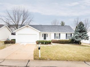 1219 Ashford Place Dr, O'Fallon, MO 63366
