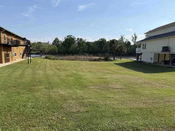 15763 Cypress Point Ln, French Settlement, LA 70733