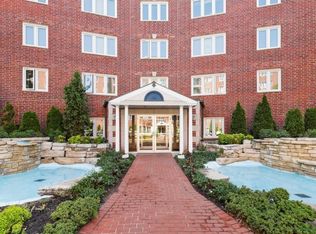 8540 W Foster Ave UNIT 207, Norridge, IL