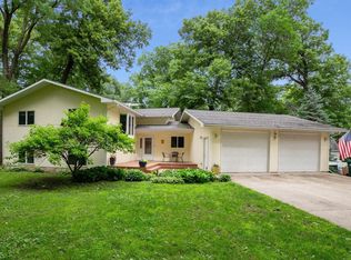 18406 237th Pl, Hutchinson, MN 55350