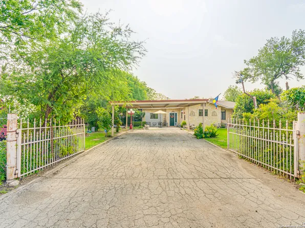 158 W LIGUSTRUM DR, San Antonio, TX 78228