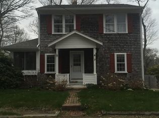 7 Otis St, North Falmouth, MA 02556