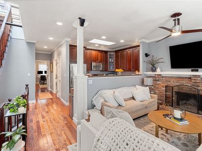 159 M St #3, South Boston, MA, 02127