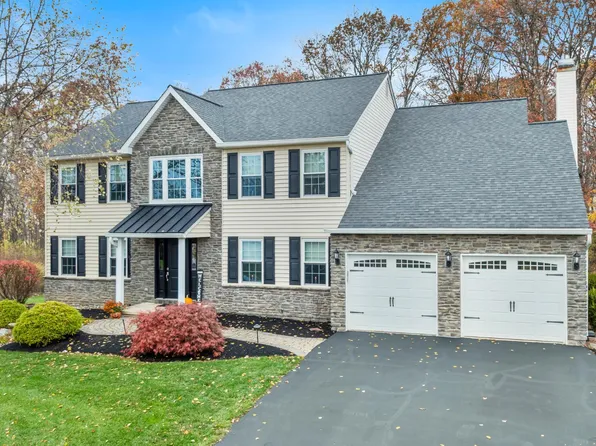 4000 Miriam Dr, Doylestown, PA 18902