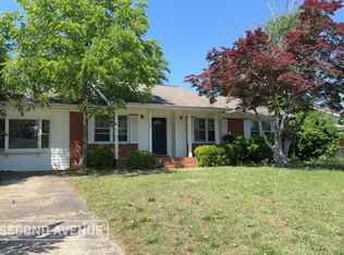 5503 Dodge Dr, Fayetteville, NC 28303
