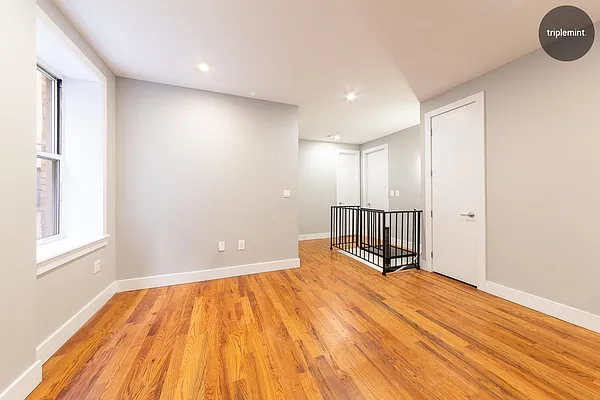 Rented by Triplemint | media 32