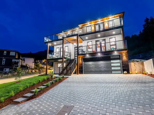 8182 Bounty Pl, Chilliwack, BC V4Z 0E4