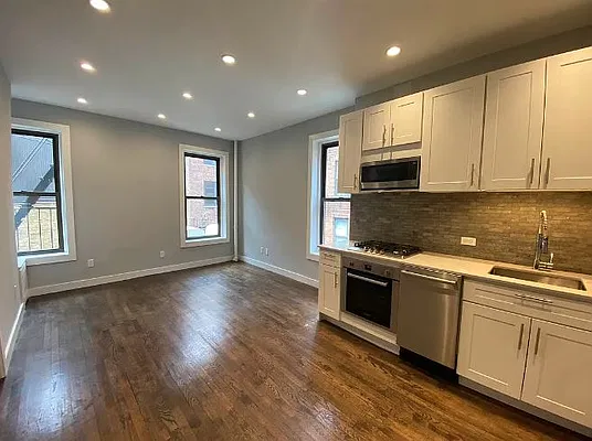 Rented by Corcoran | media 12