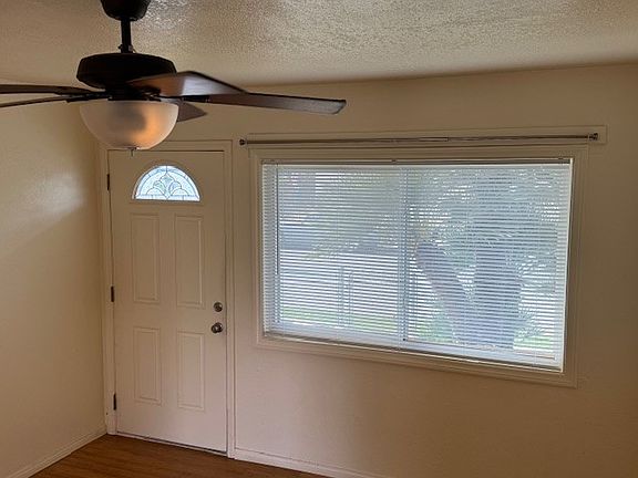 4th image of 3550-52 Jemez Dr #3550