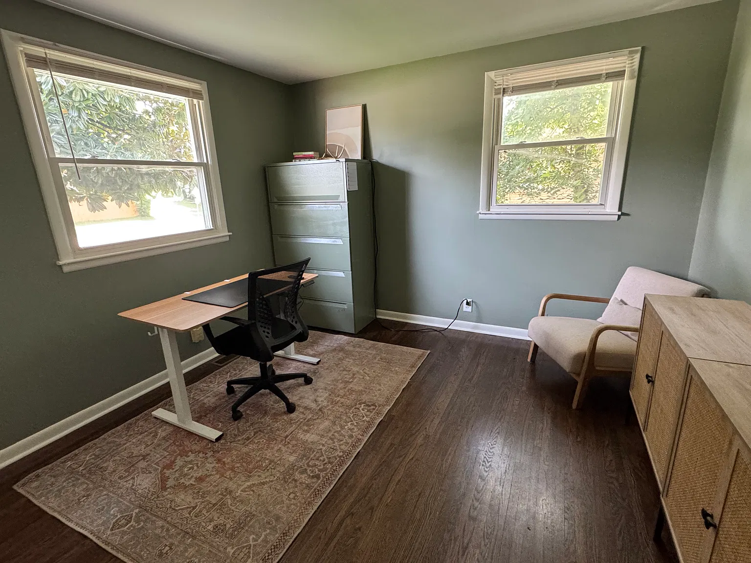3 bed, 1225 sqft, $3,000 — Photo 3
