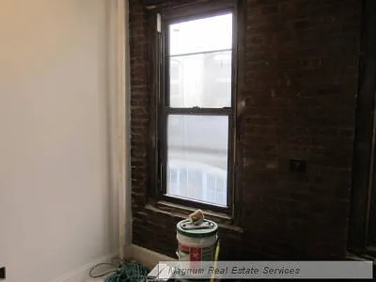 Rented by Magnum Realty Holdings, LLC | media 20