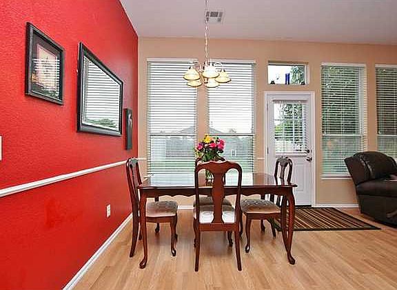 4th image of 14020 Buttercup Cir