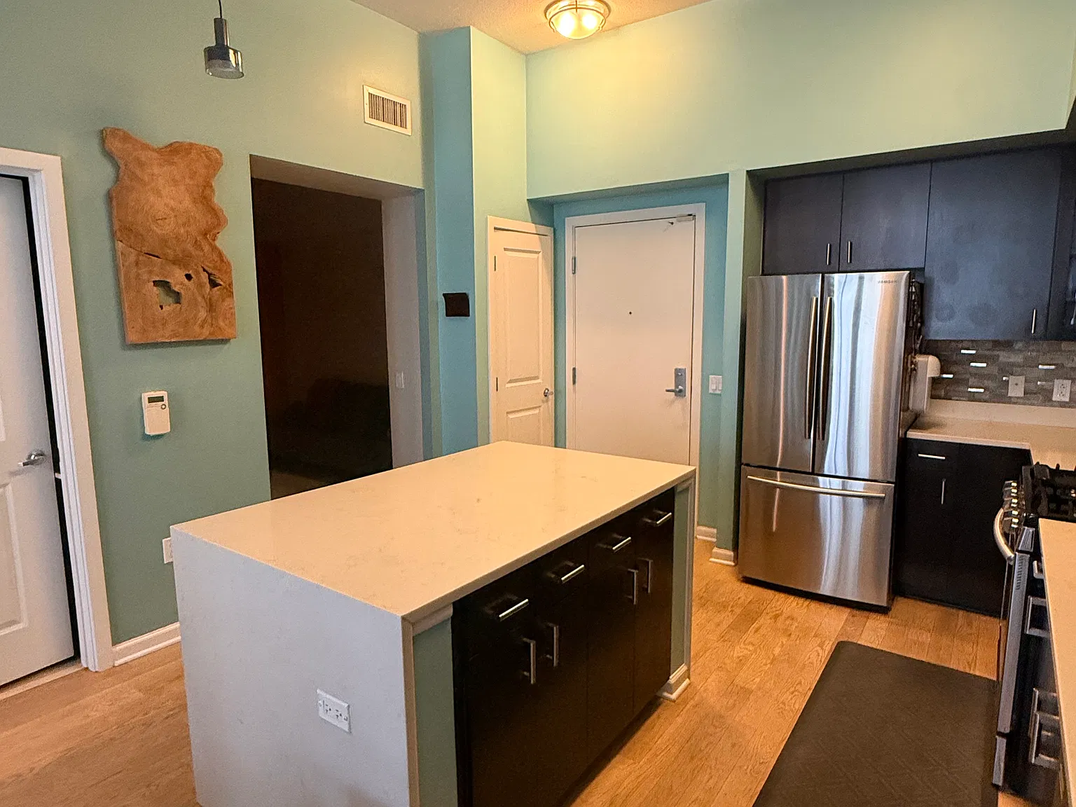 1 bed, 787 sqft, $2,950 — Photo 4