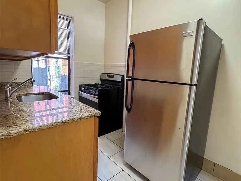 30-30 30th St #2A — Photo 19