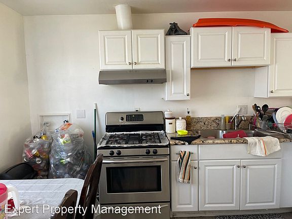 2nd image of 1141 Grand Ave APT C