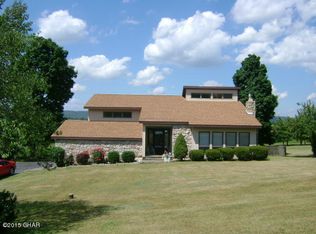 123 Valley View High Rd, Sugarloaf, PA 18249