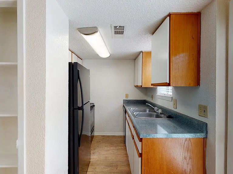 Addison Apartments at the Park — Photo 185