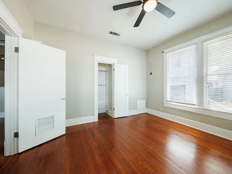 1805 Nueces St — Photo 14